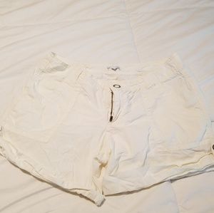 Gap Surplus white shorts Size10